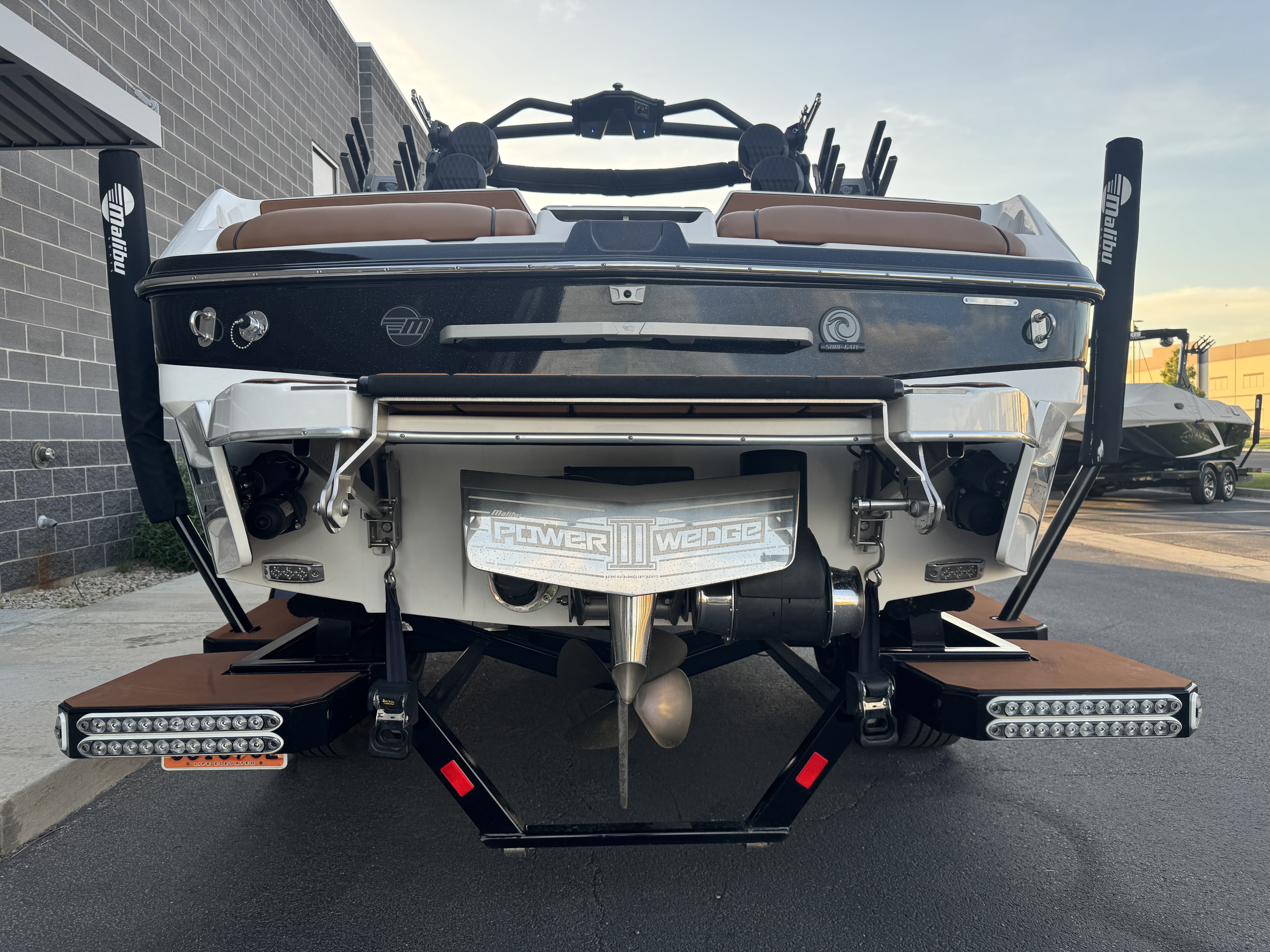 2023 Malibu 23 LSV Low Hours-fully Loaded Lt4