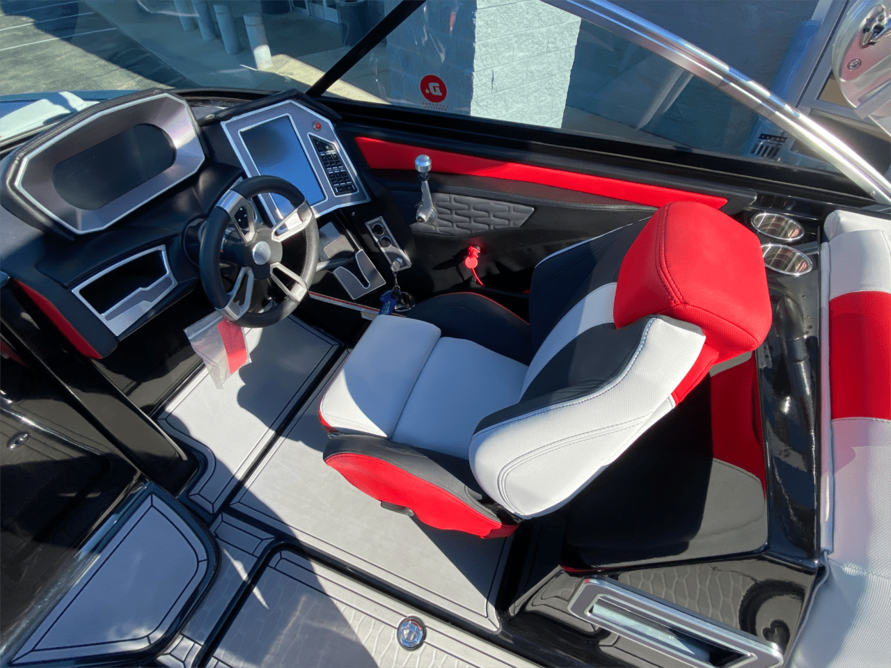 2021 MasterCraft X26 Icon