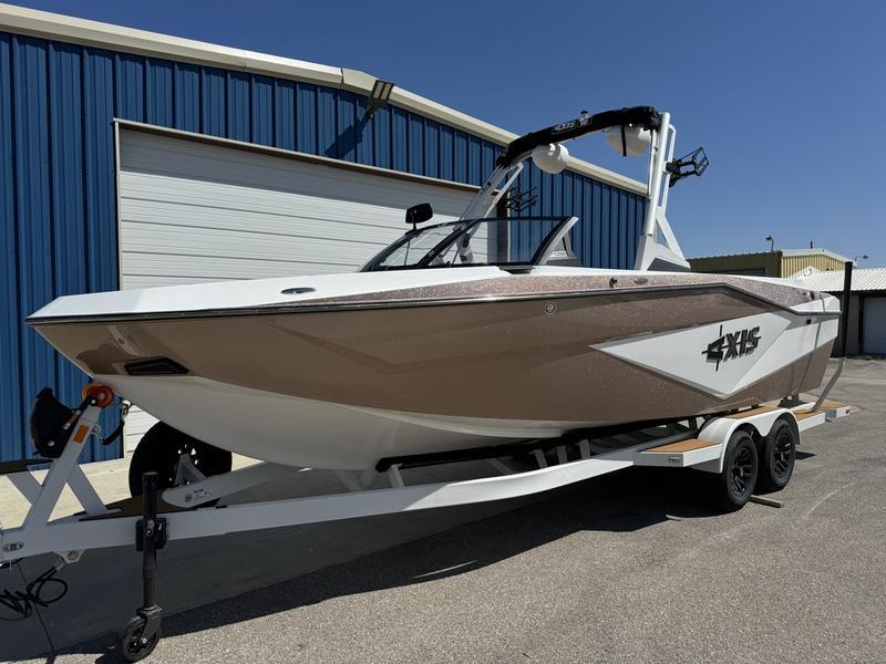 boat.Title