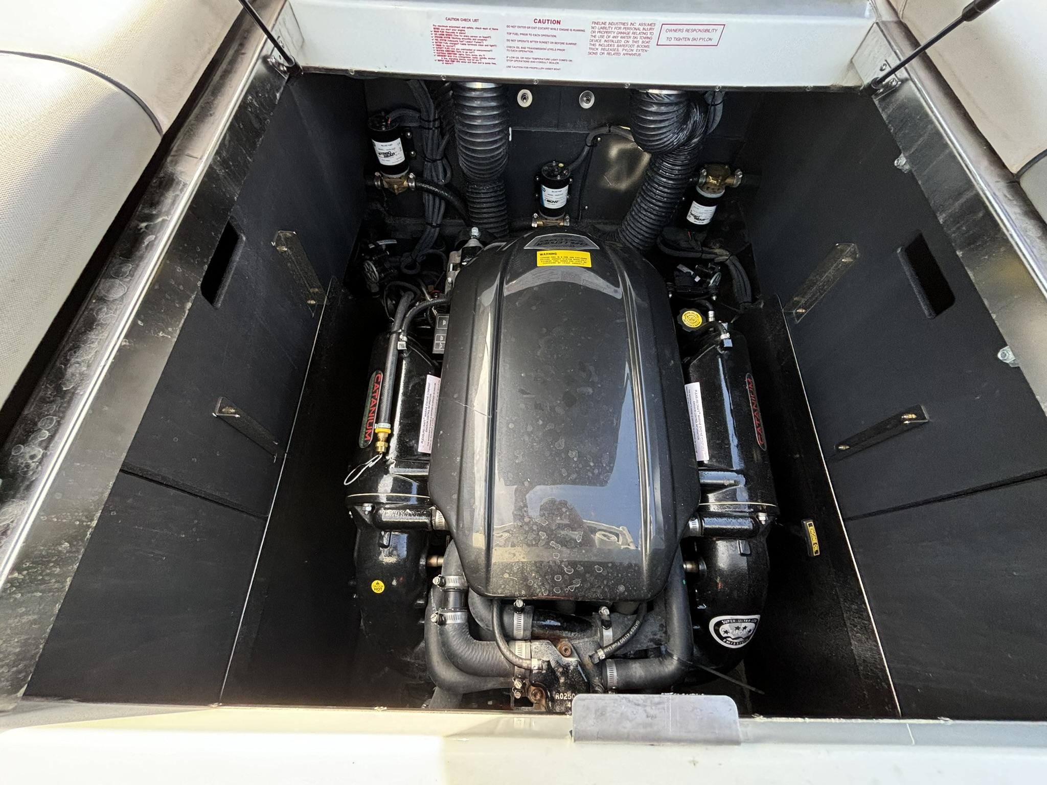 2017 Supreme S211