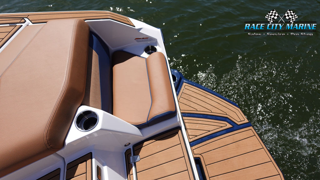 2024 Nautique G25