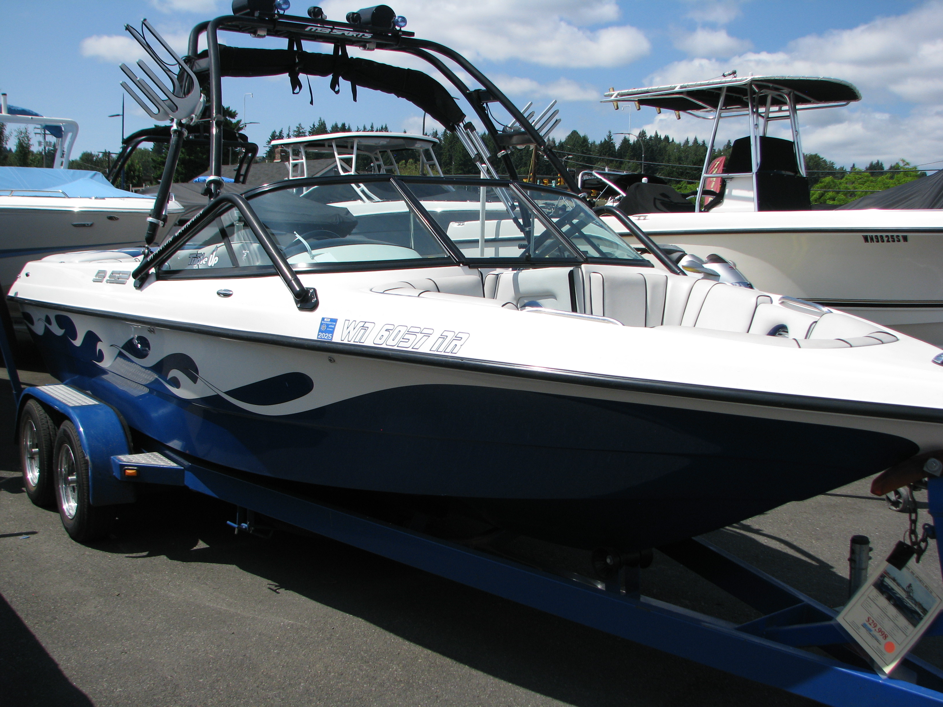 2005 MB B52-21 Triple Up