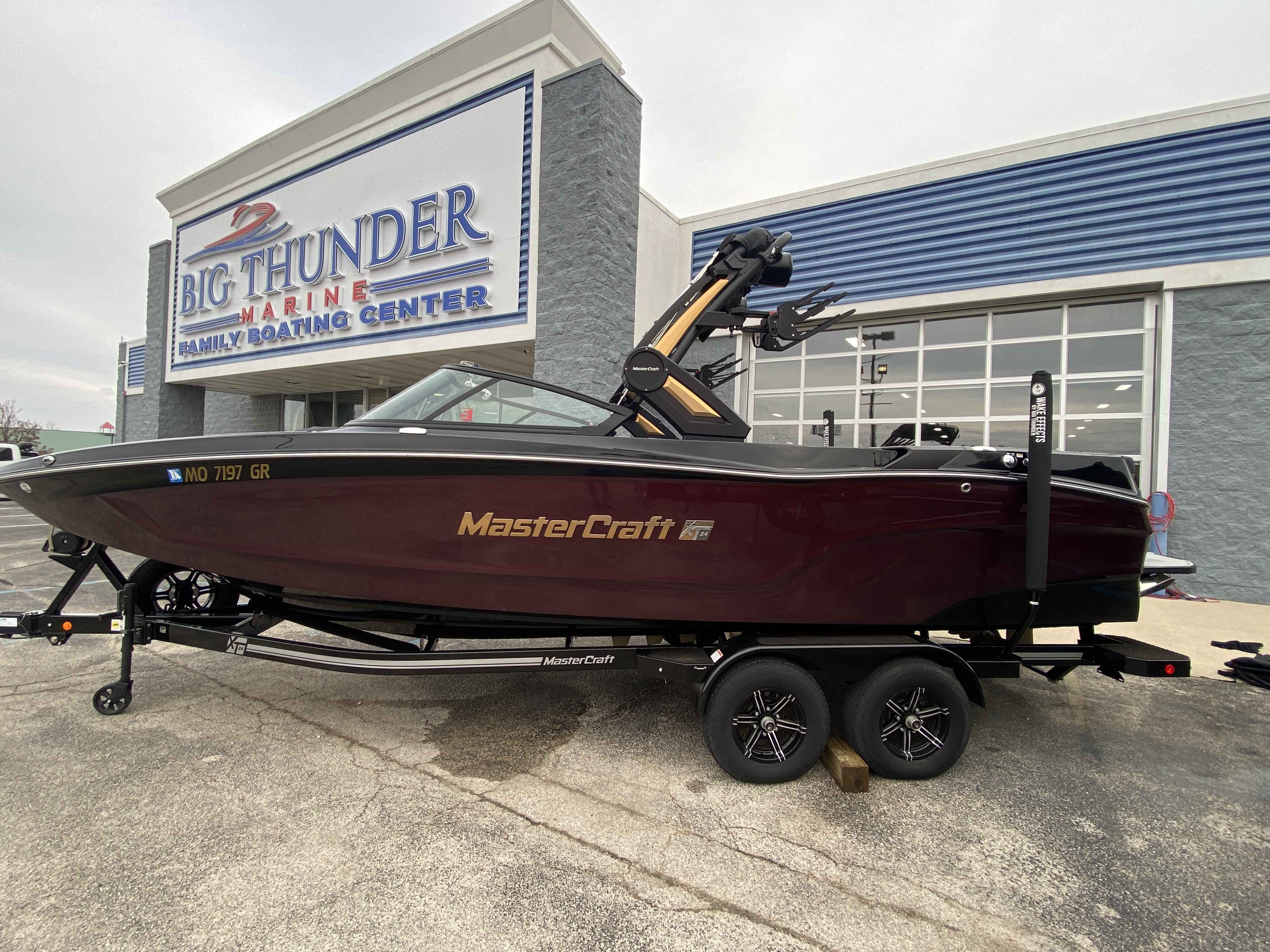 2022 MasterCraft XT24