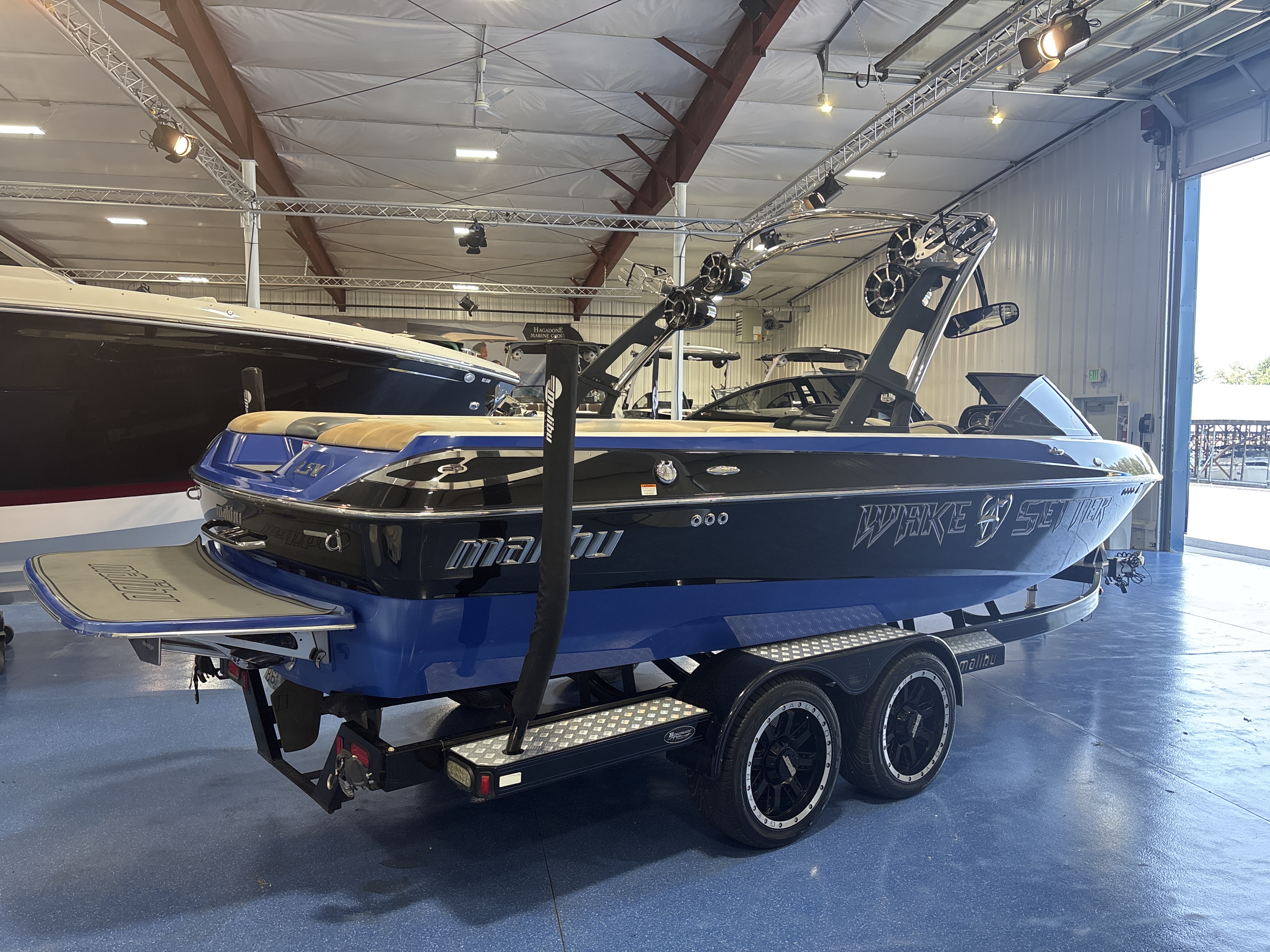 2012 Malibu Wakesetter 23 LSV