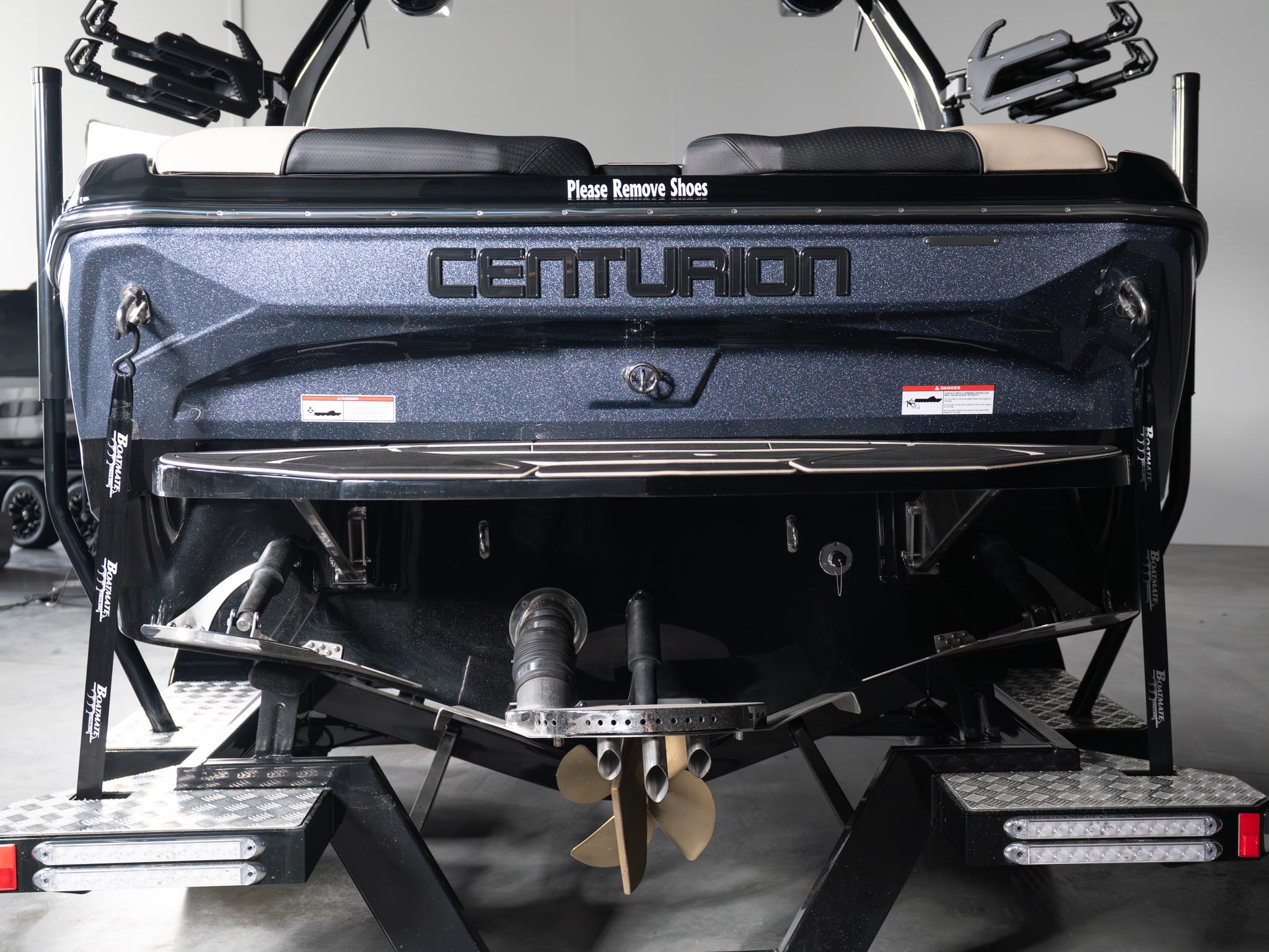 2025 Centurion NV233 Icon