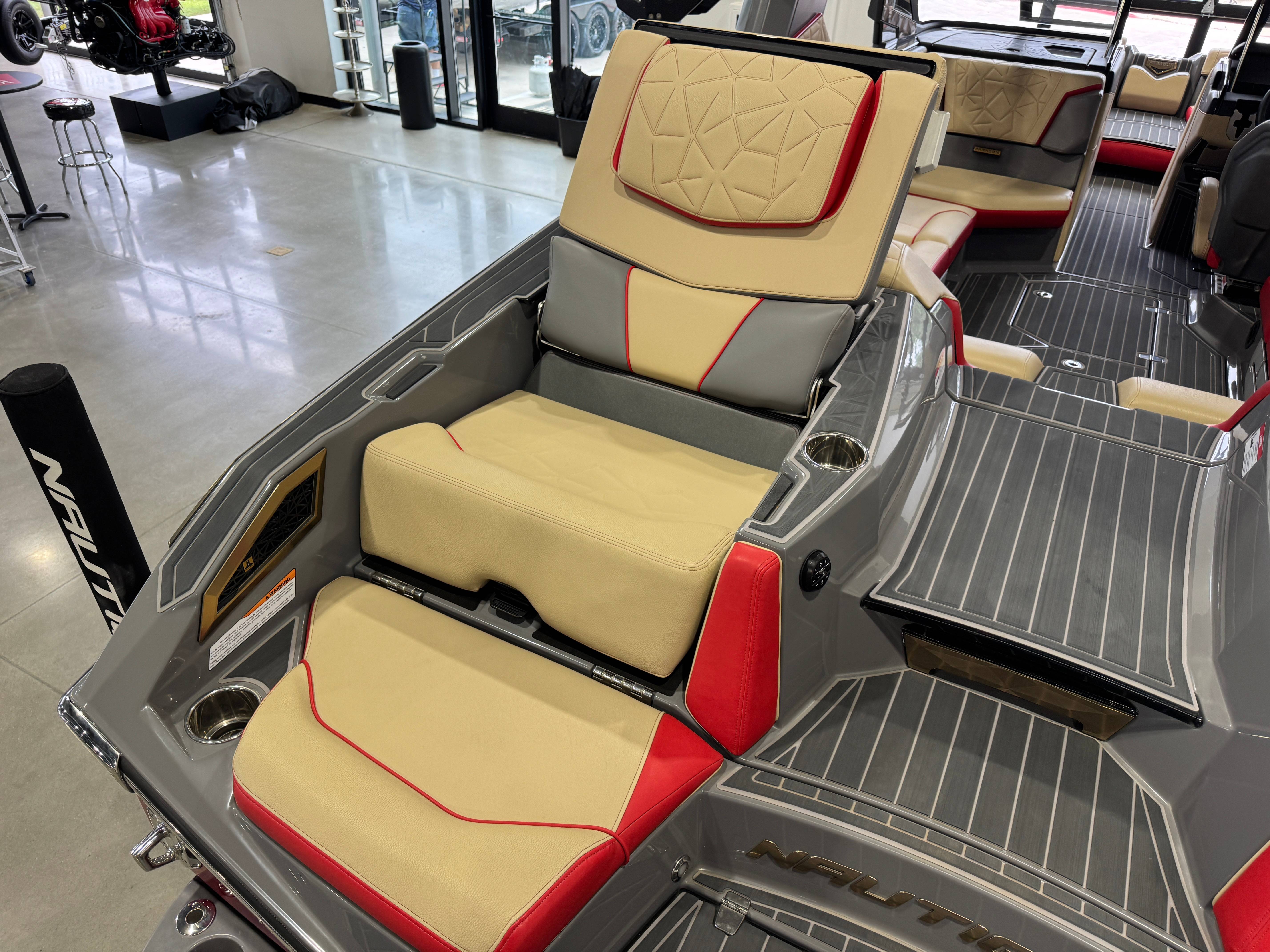 2023 Nautique Super Air Nautique G23 Paragon