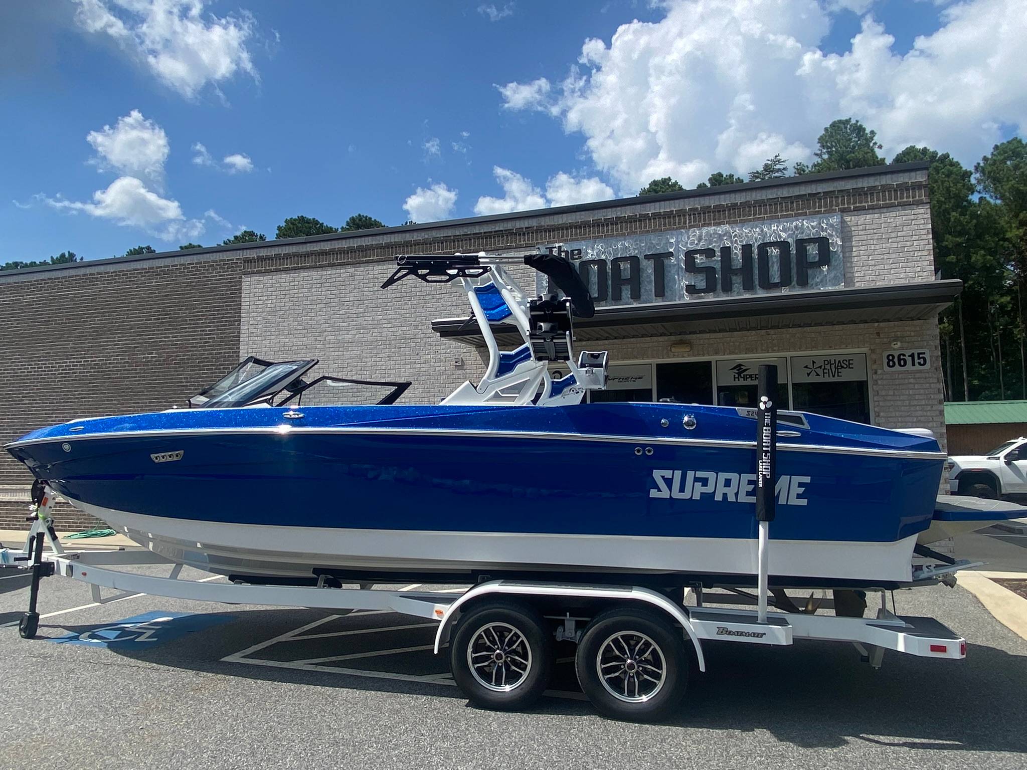 boat.Title