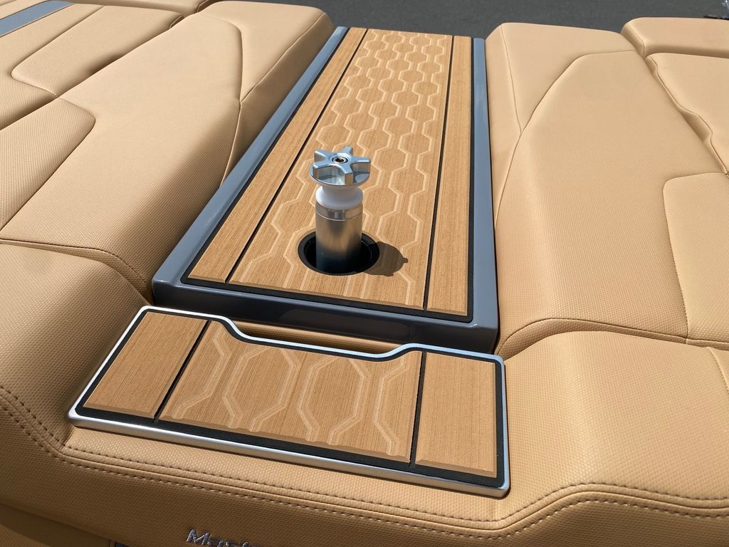 2025 MasterCraft XT24