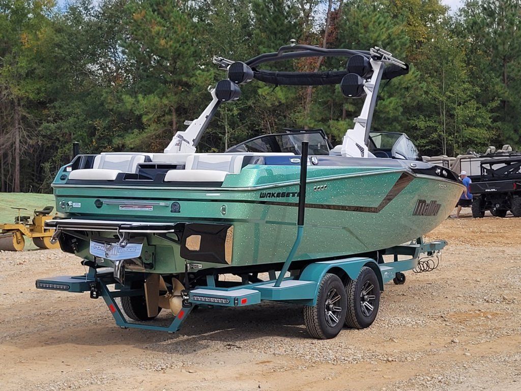 2024 Malibu 23 MXZ