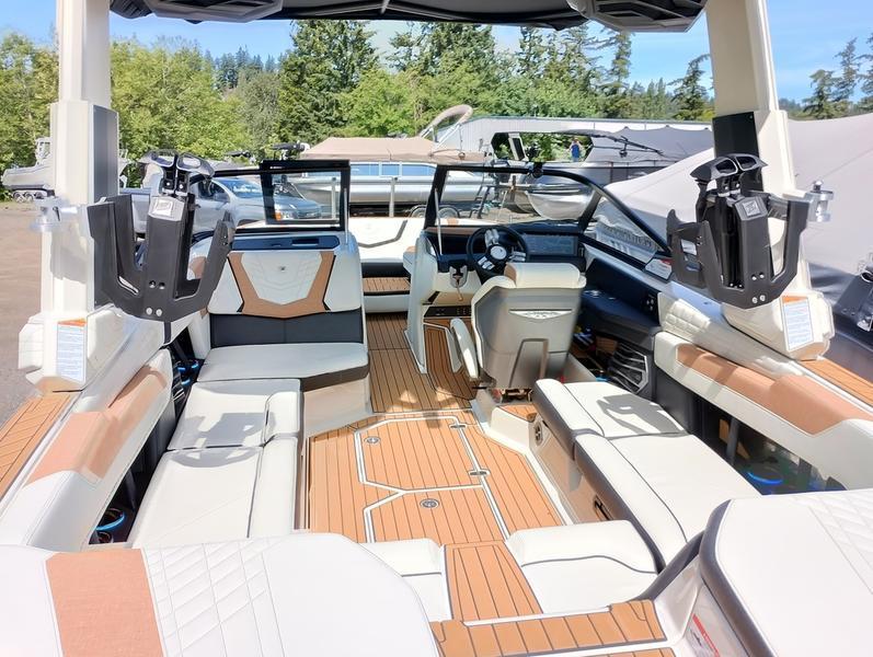 New 2024 Nautique G23 Coastal