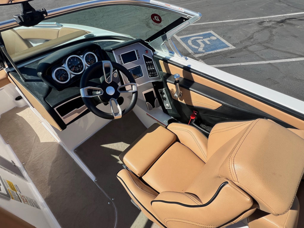 2021 Mastercraft XT22