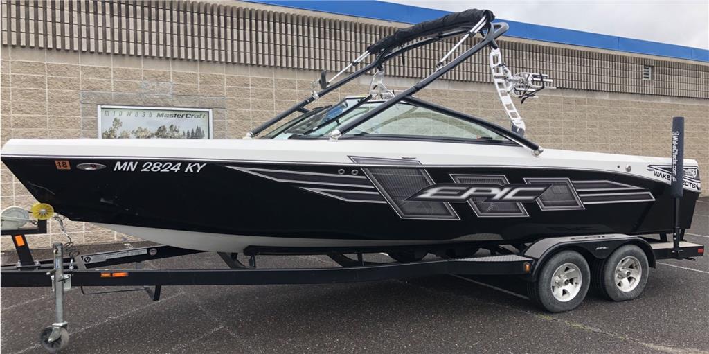 2012 Epic 21v Surf Boat