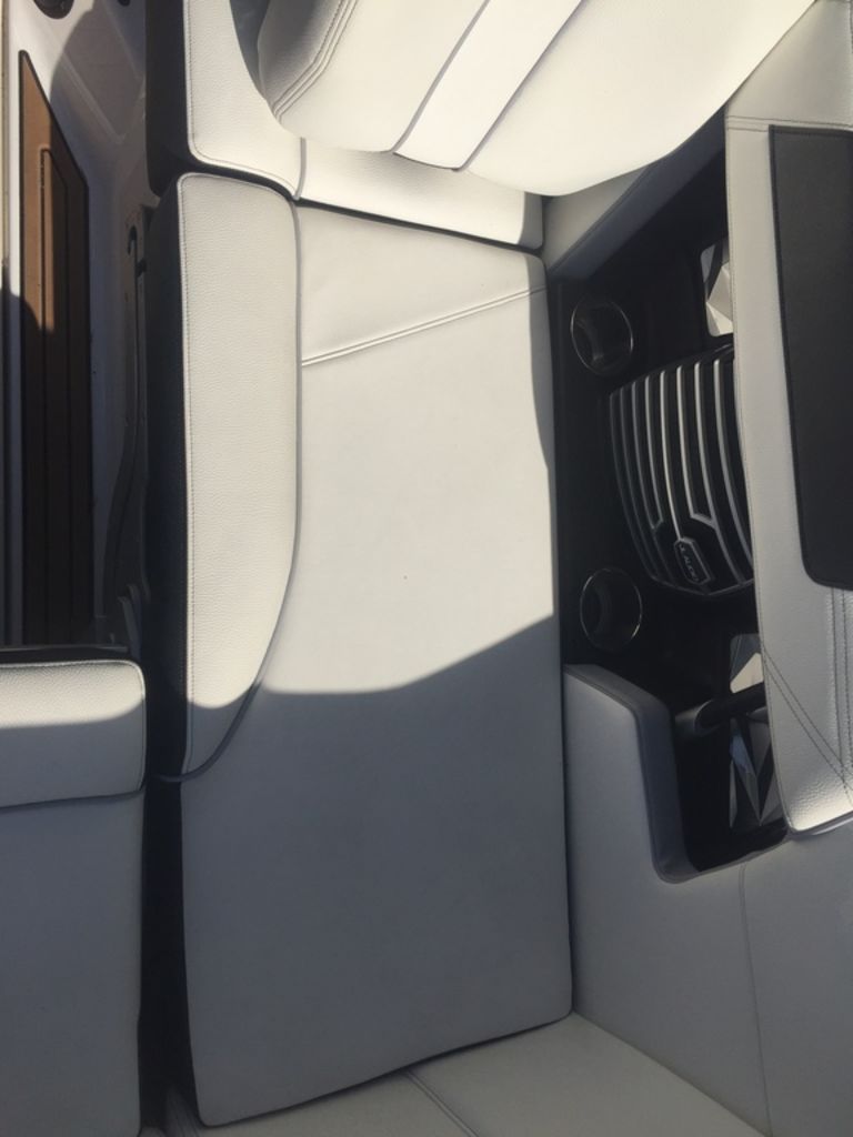 2020 Nautique Super Air Nautique G21