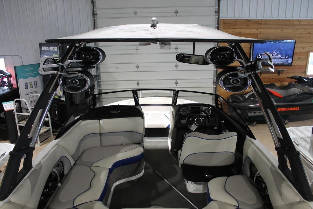 2012 Malibu Wakesetter VTX