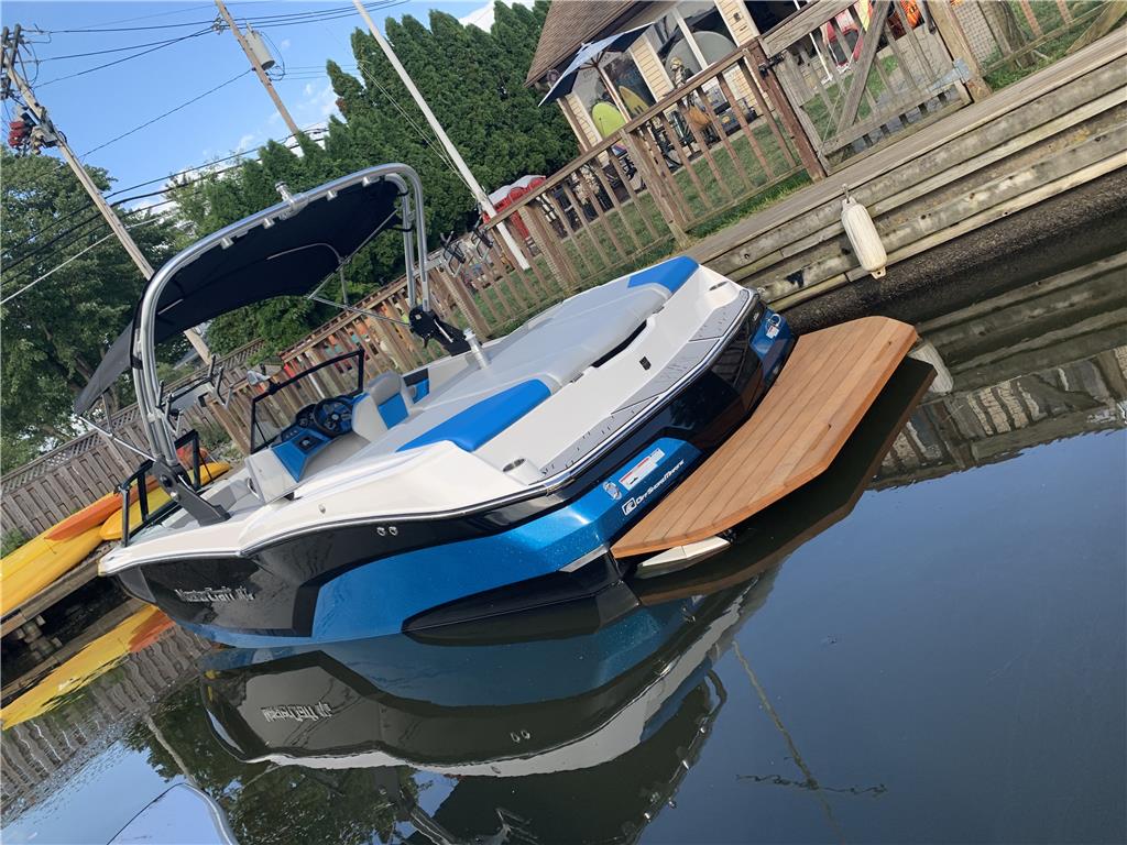 2020 Mastercraft NXT22 With Trailer
