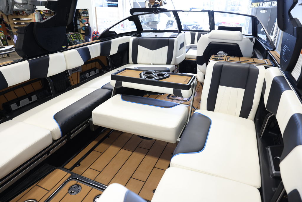 2024 Malibu Boats 24 MXZ