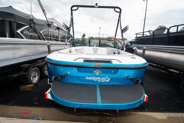 1998 Moomba Mobius