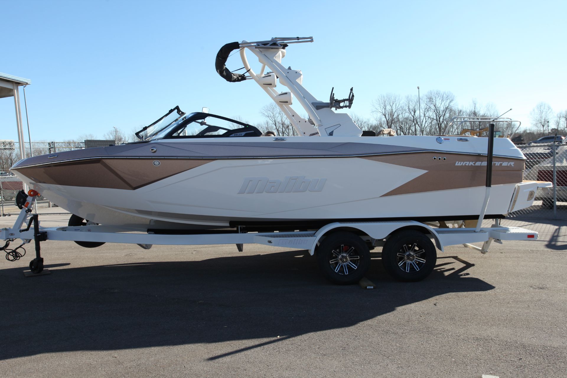  Malibu Wakesetter 23 LSV