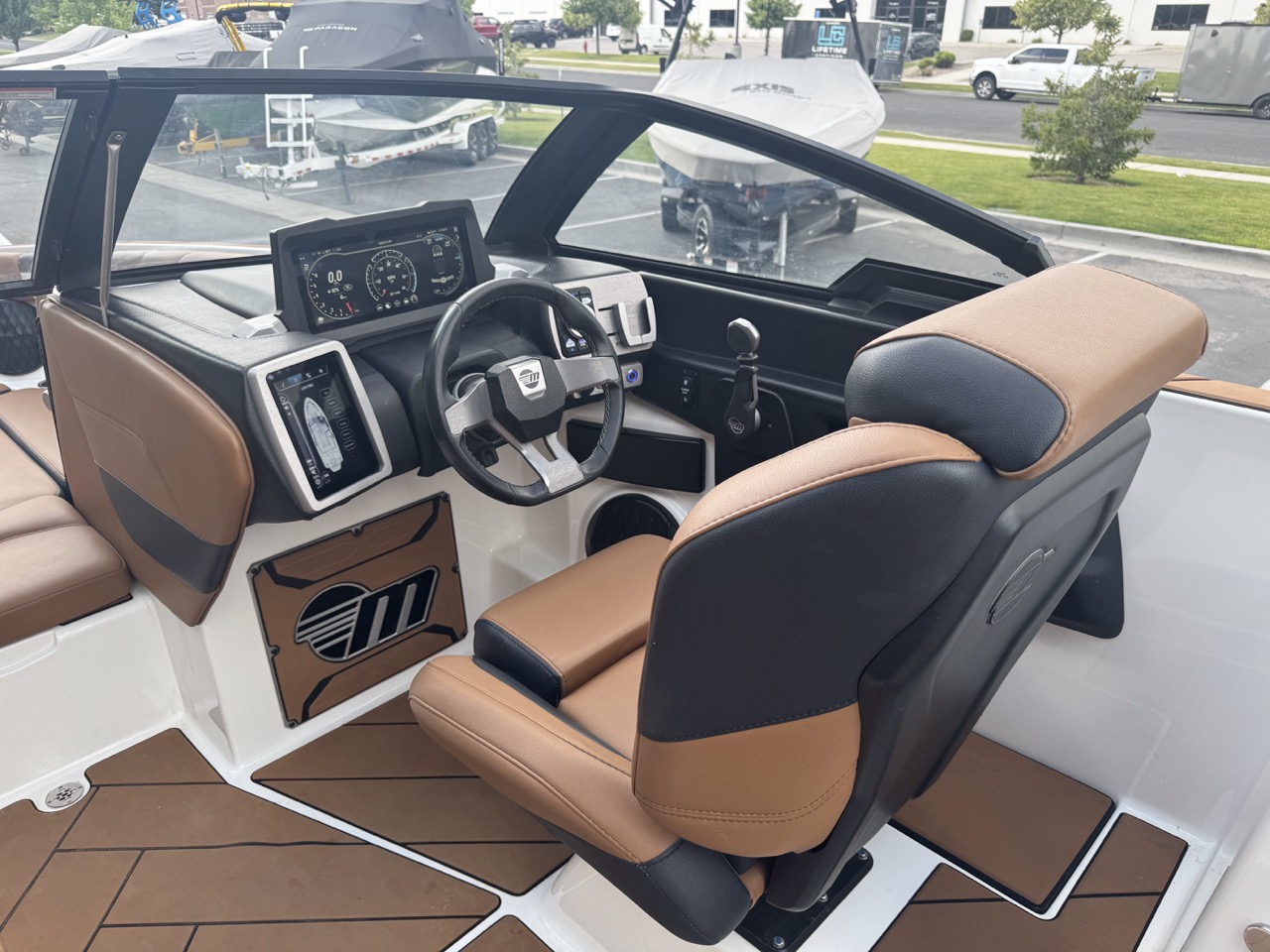 2023 Malibu 25 LSV LT4 Supercharged Well optioned